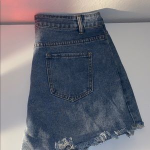 Distressed shorts